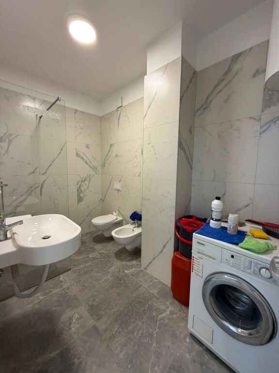 Appartamento 2+1 + Parcheggio in Affitto – Univers City