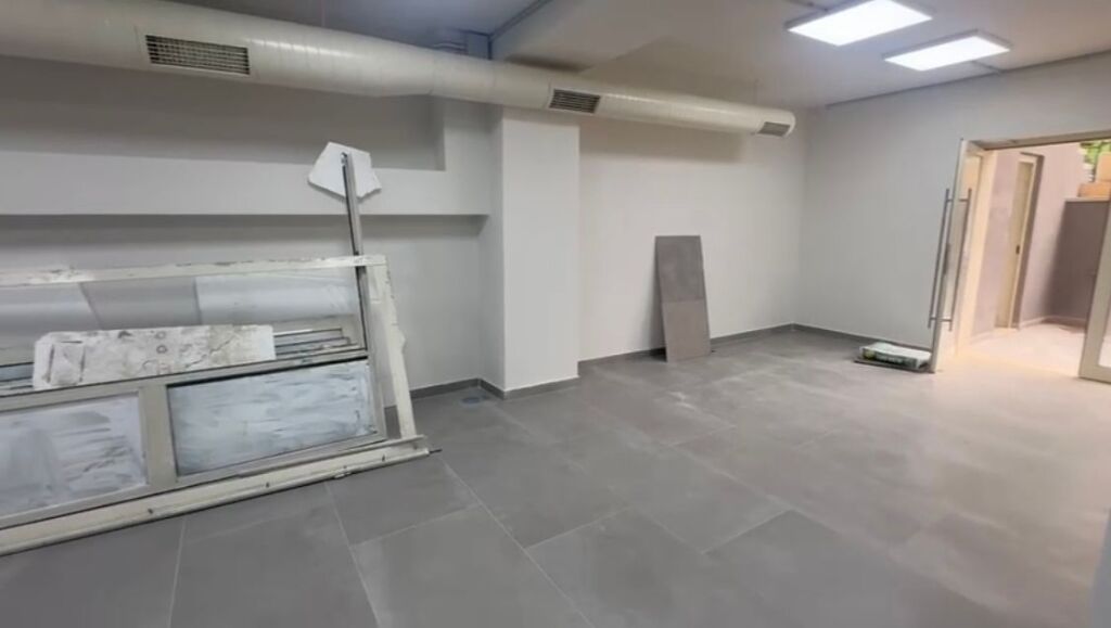 Jepet me qera dhe Shitet ambient biznesi