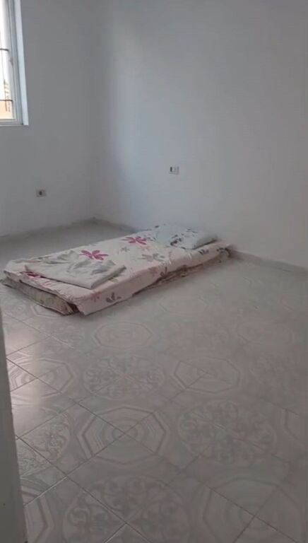 Affitto | Vilë 2 + 1 | Tregu Elektrik | 350 €/mese
