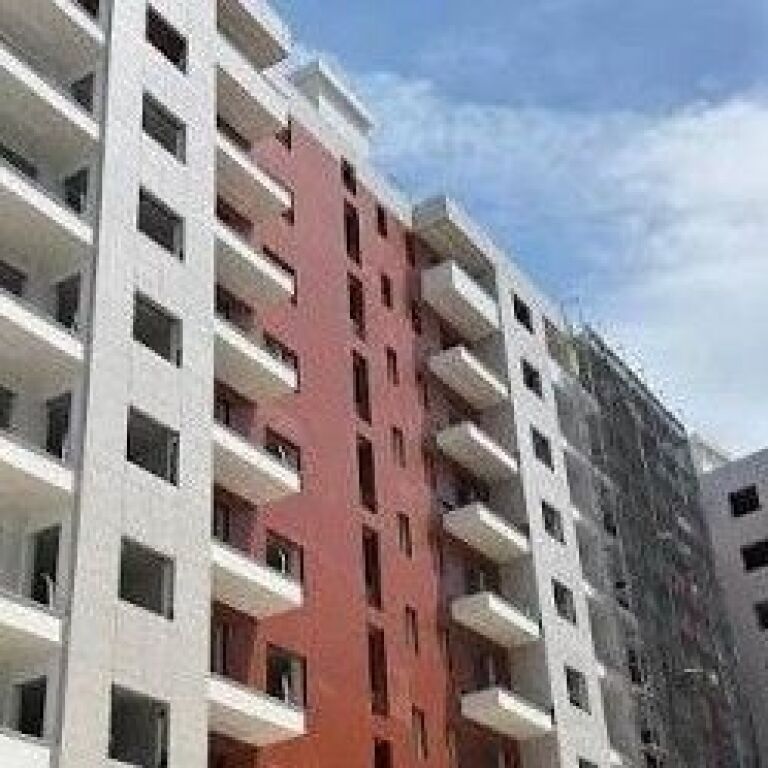 🏡 **OKAZION – Apartament 2+1 për shitje te Space City**, Albania
