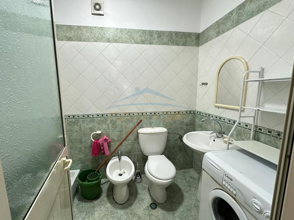 Rent, Apartment 3+1+2, Panorama Street, Tirana.