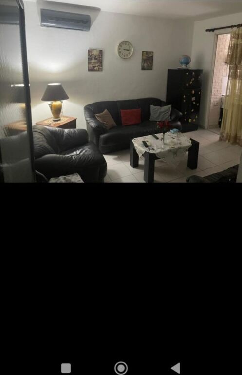 Qera | Shtëpi private 2 + 1 | Rruga Myslym Shyri | 700 €/muaj