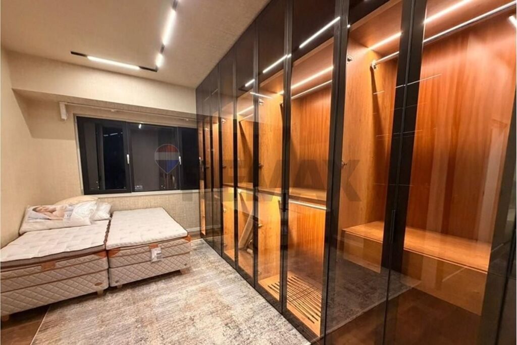 AMBASADOR 3, SELLING SUPER APARTMENT 2+1