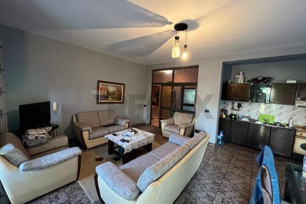 Apartment 2+1+2+P for sale, Mihal Grameno School