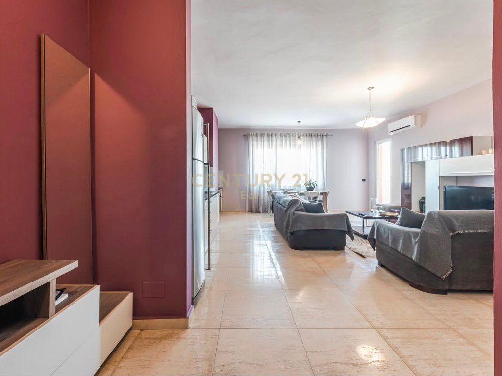 FOR RENT 2+1 APARTMENT AND GARAGE NEAR DURRES MUNICIPALITY WITH SEA VIEW !