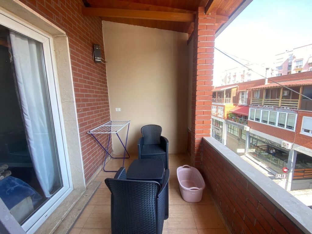 Apartament 2+1 me qira tek Ish Dogana!
