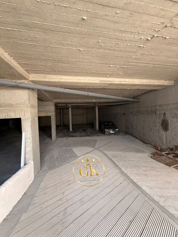 IN VENDITA PENTHOUSE + POSTO AUTO 📍MALI I ROBIT