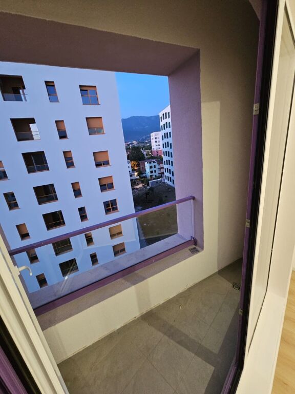 STUDIO FOR RENT 31 M2 ALI DEMI STREET 30,000 LEKE FH-78661