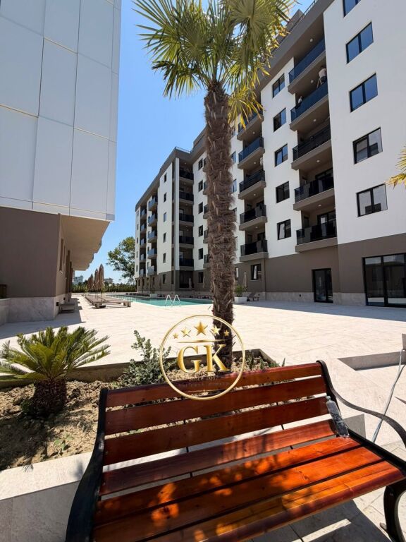 IN VENDITA PENTHOUSE + POSTO AUTO 📍MALI I ROBIT