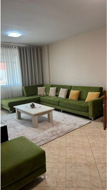 Apartment 2+1 for rent at 21 Dhjetori!