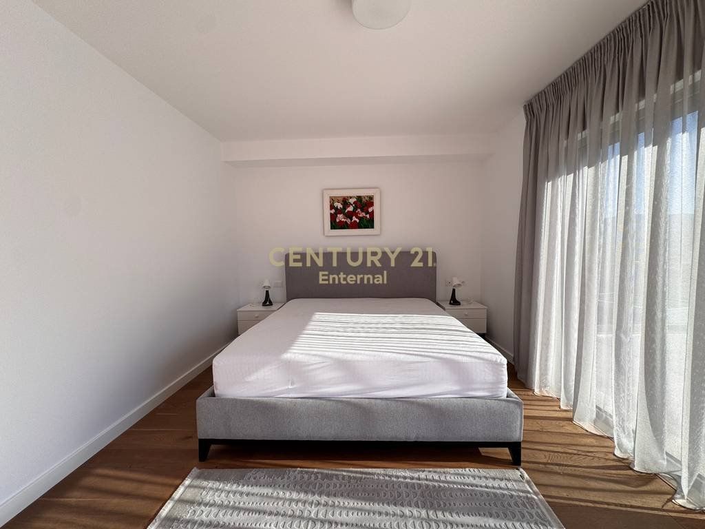 3-storey villa for sale in the 'Olive Grove' complex, Mullet, 5 minutes from TEG 600,000 €