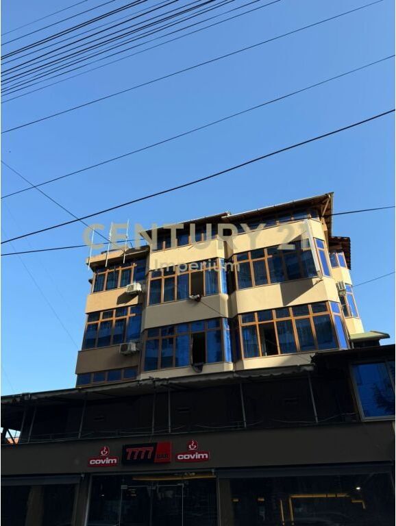 Hotel for sale in Misto Mame