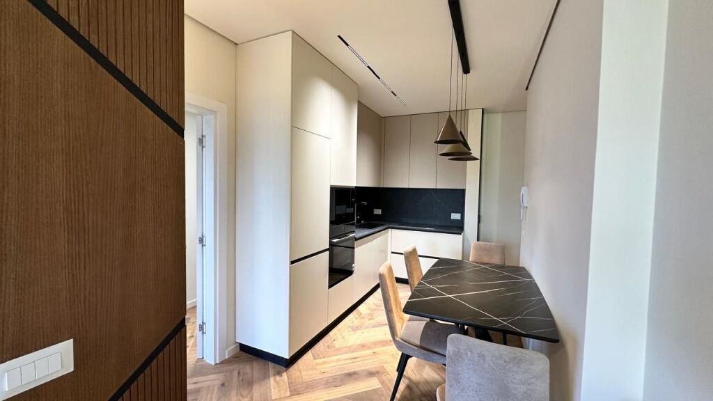 Apartment 2+1+2 with parking space for rent in Don Bosko!
