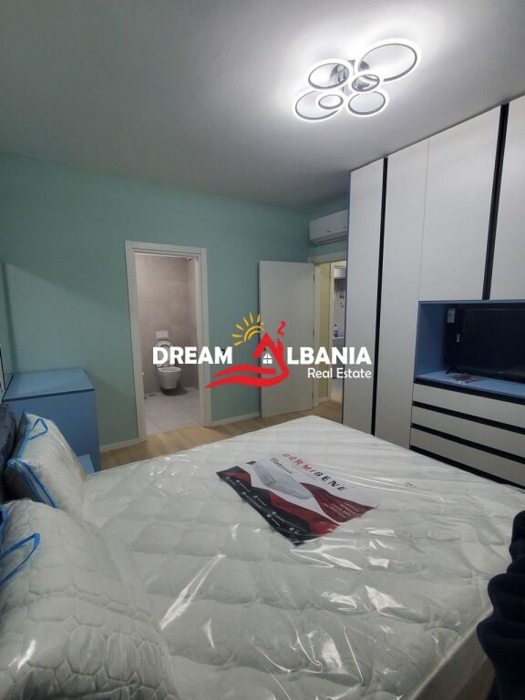Apartment 2+1 for rent in the area of Liqeni i Thate near Trio Corner (ID 42215580)