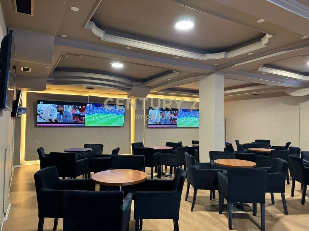 Hotel for sale in Misto Mame