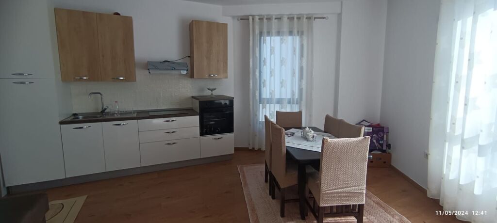 1+1,immobiluar,ish restorant drr,650 euro