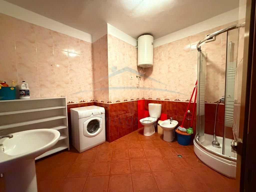 For sale, Apartment 3+1+2, Ballet School, Tirana.