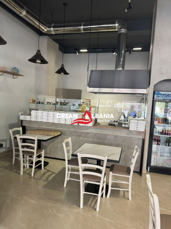 Locale commerciale (negozio) in affitto vicino a KMY / Yzberisht – Kashar – Tirana (ID 42711174)