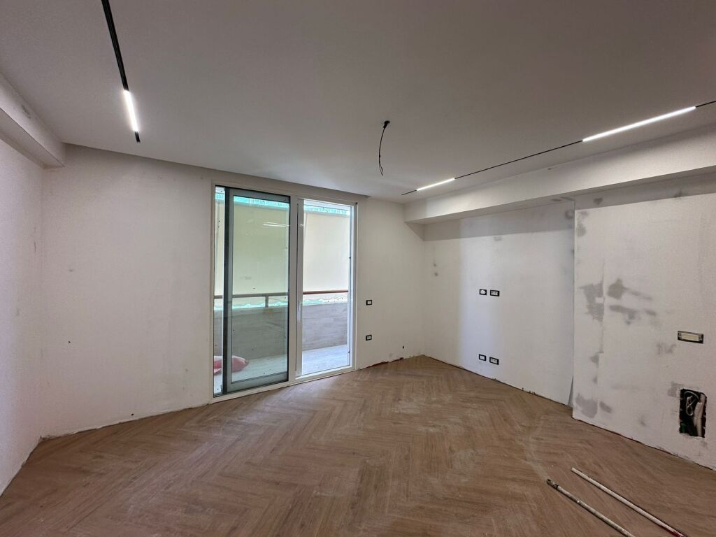 ✨ Appartamento 2+1+2 in vendita 📍 Ex Esposizione, E-88