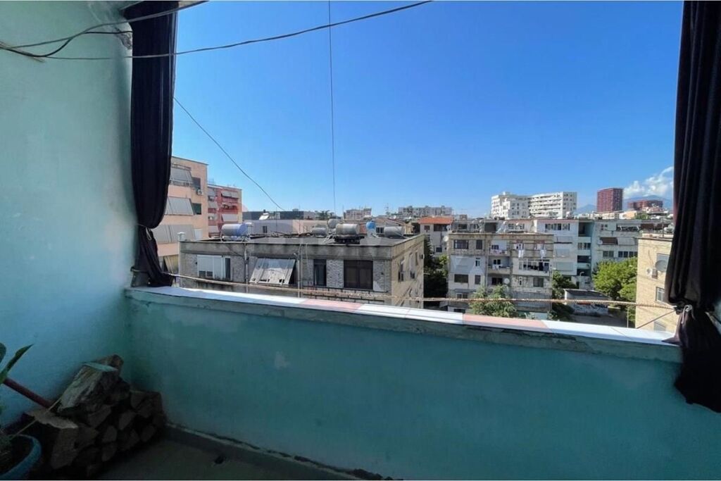 Apartment 3+1 for sale at Vasil Shanto