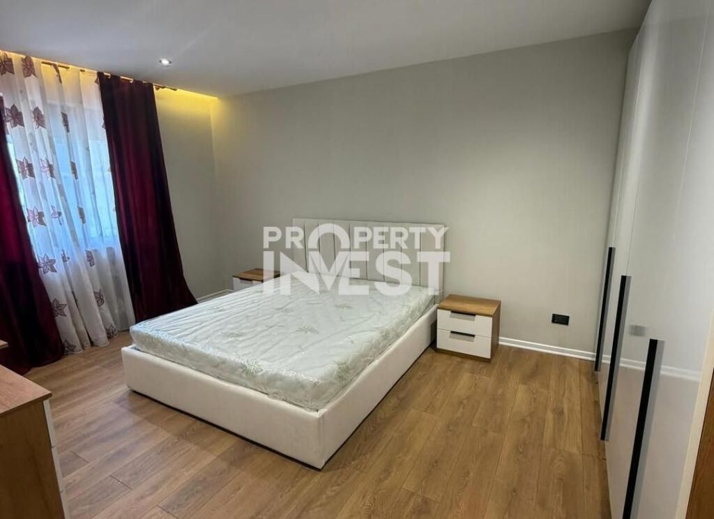 Shitet Apartament 2+1 Ali Dem, prane Mangalem