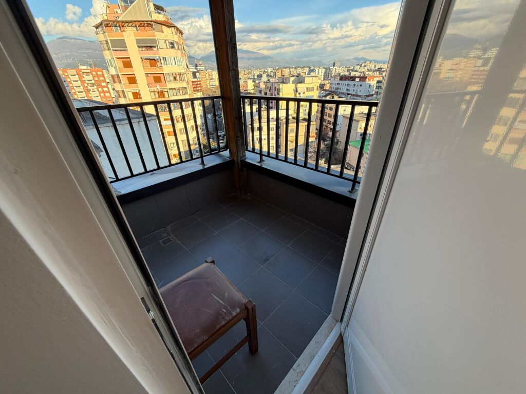 🏡 Affittasi 1+1, 📍 Di fronte a Delijorgji, presso il distributore Kastrati