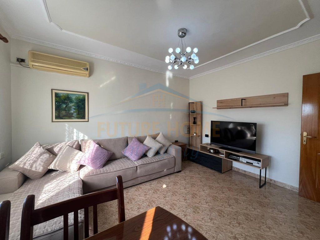 Rent, Apartment 1+1, Xhamlliku, Tirana.