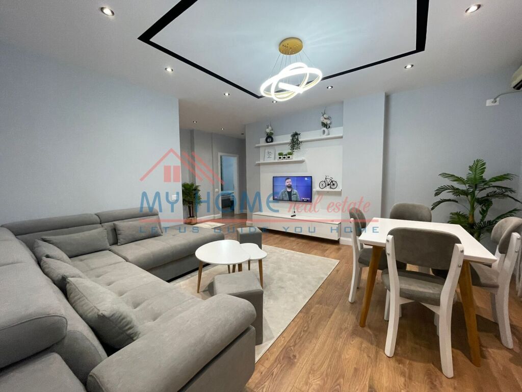 Apartments  Modern 2+1 apartment for rent in the 21 Dhjetori area