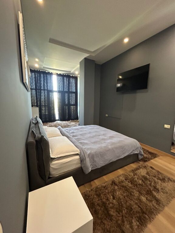 Apartment for Rent 1+1 at Liqeni i Thate (ID B210648) Tirana.