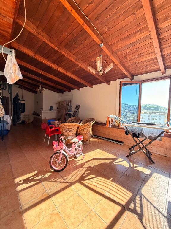 Papafingo 3+1+2 for Sale – Near Corner, Durrës