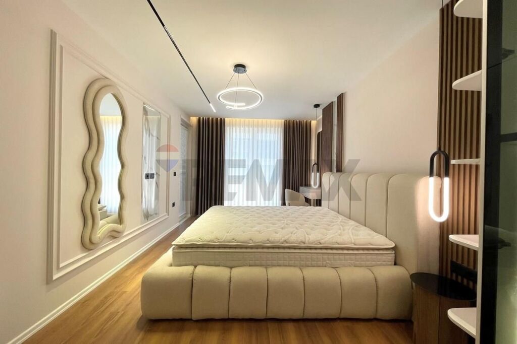 Modern apartment for rent, 2+1 at Univers City residence!