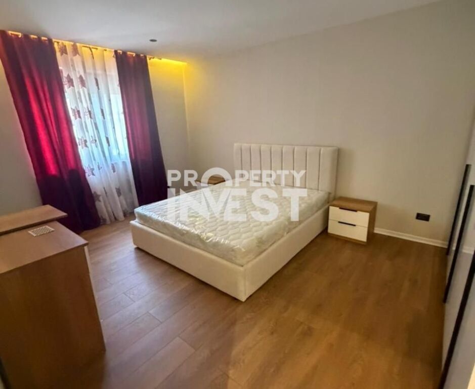 Shitet Apartament 2+1 Ali Dem, prane Mangalem