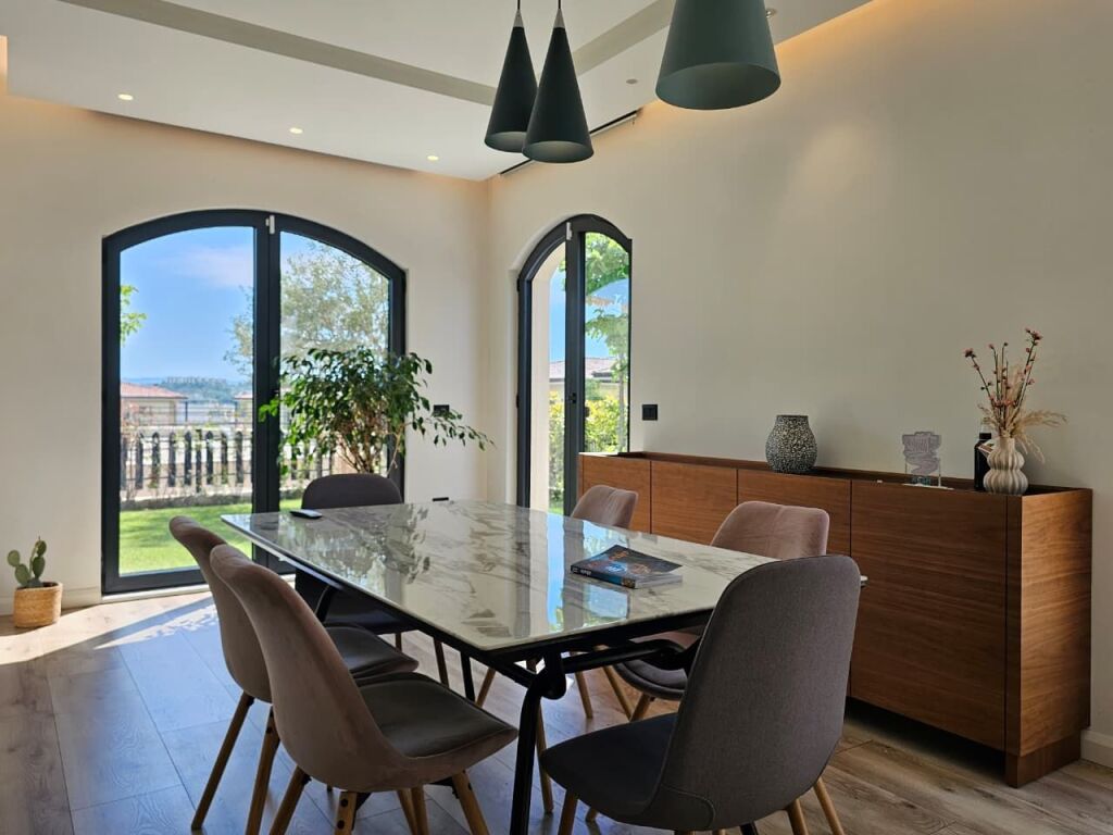 Villa Elite in Affitto vicino a TEG