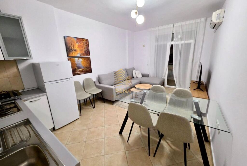 Qira, Apartament 1+1+blk, Ish Ekspozita, 650 Euro/Muaj
