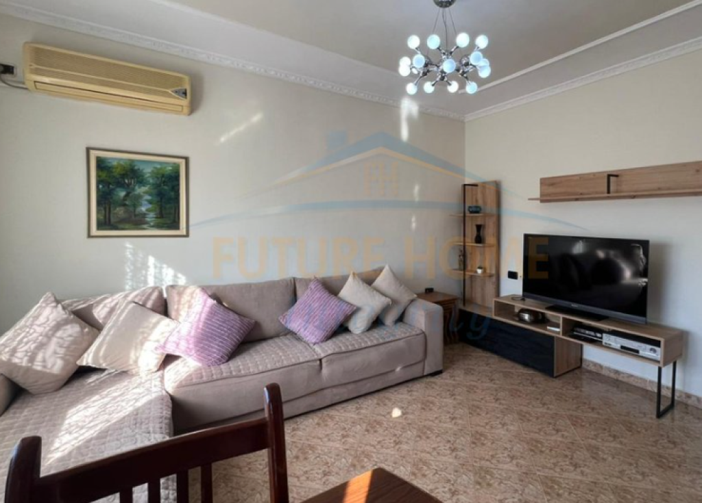 Affitto, Appartamento 1+1, Xhamlliku, Tirana. AL70254
