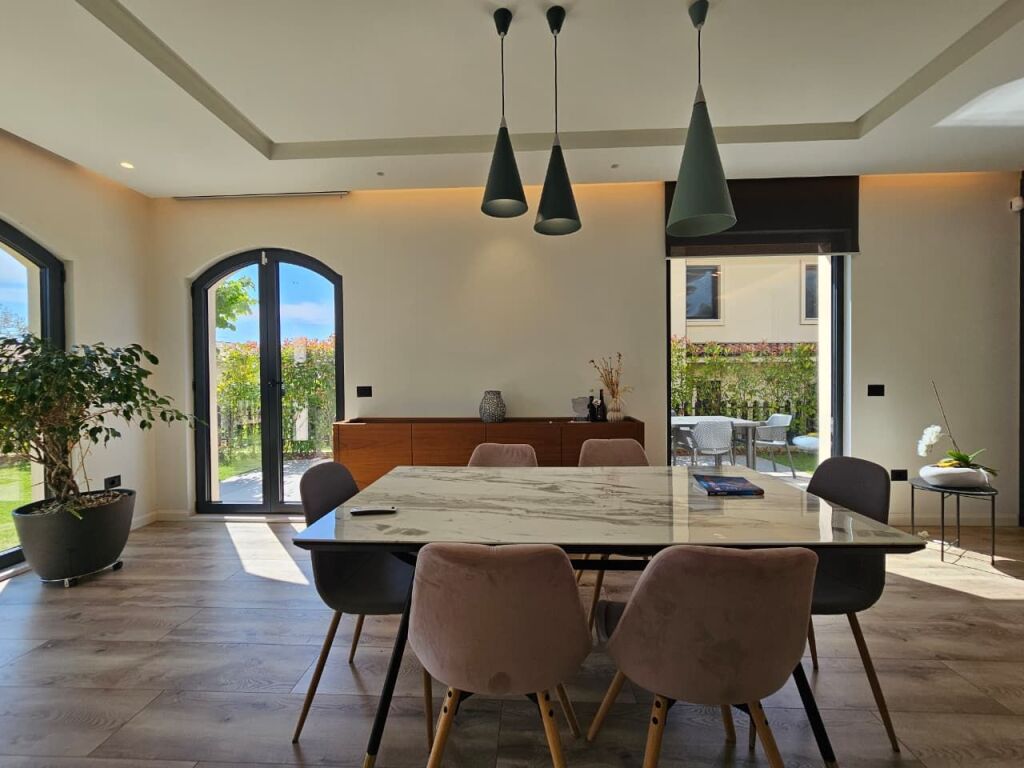 Villa Elite in Affitto vicino a TEG