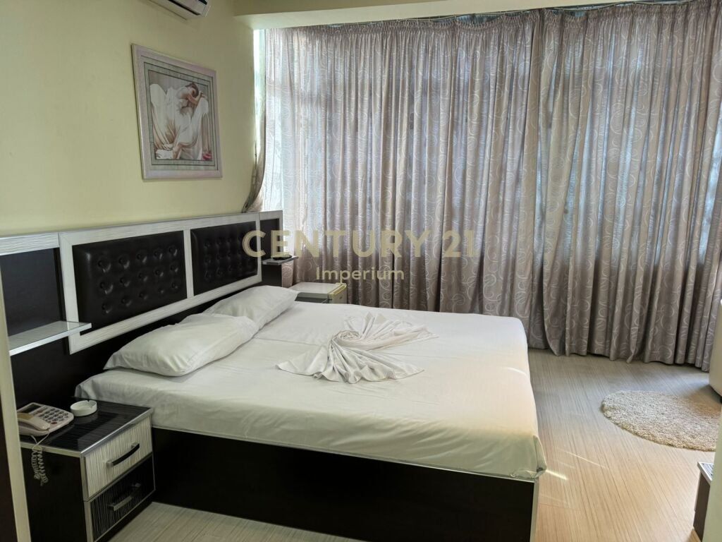 Hotel for sale in Misto Mame