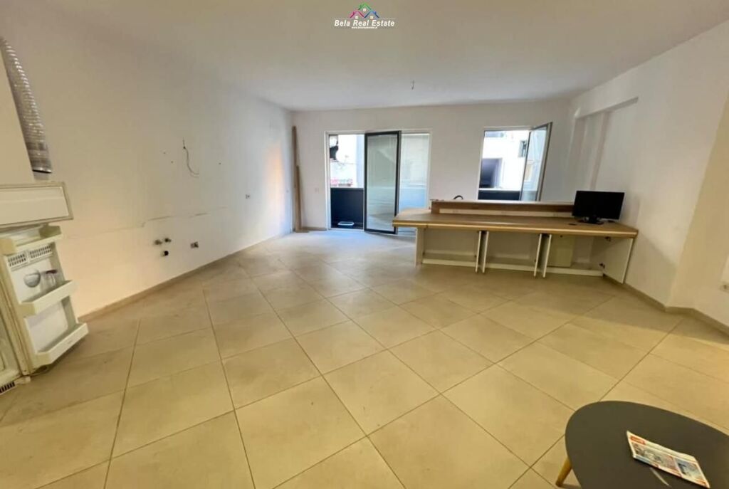 Ufficio in Affitto 1+1 Da Mine Peza (ID BZ2986) Tirana