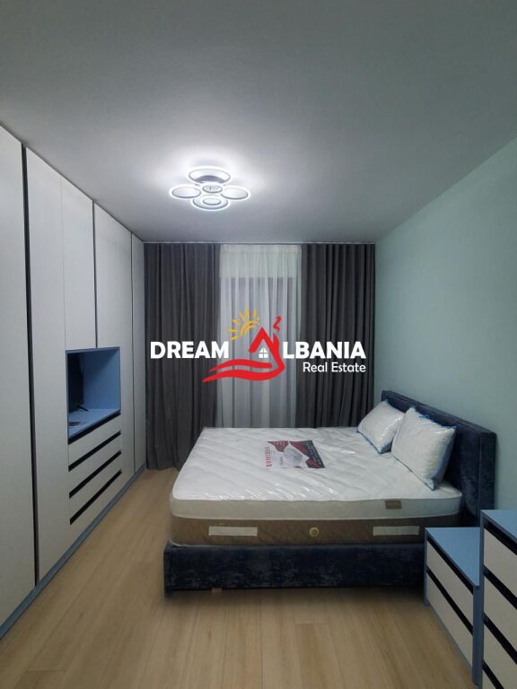 Apartment 2+1 for rent in the area of Liqeni i Thate near Trio Corner (ID 42215580)