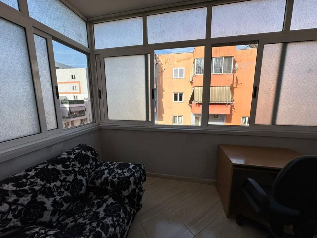 Apartament 2+1 per qira tek Rruga Jordan Misja.