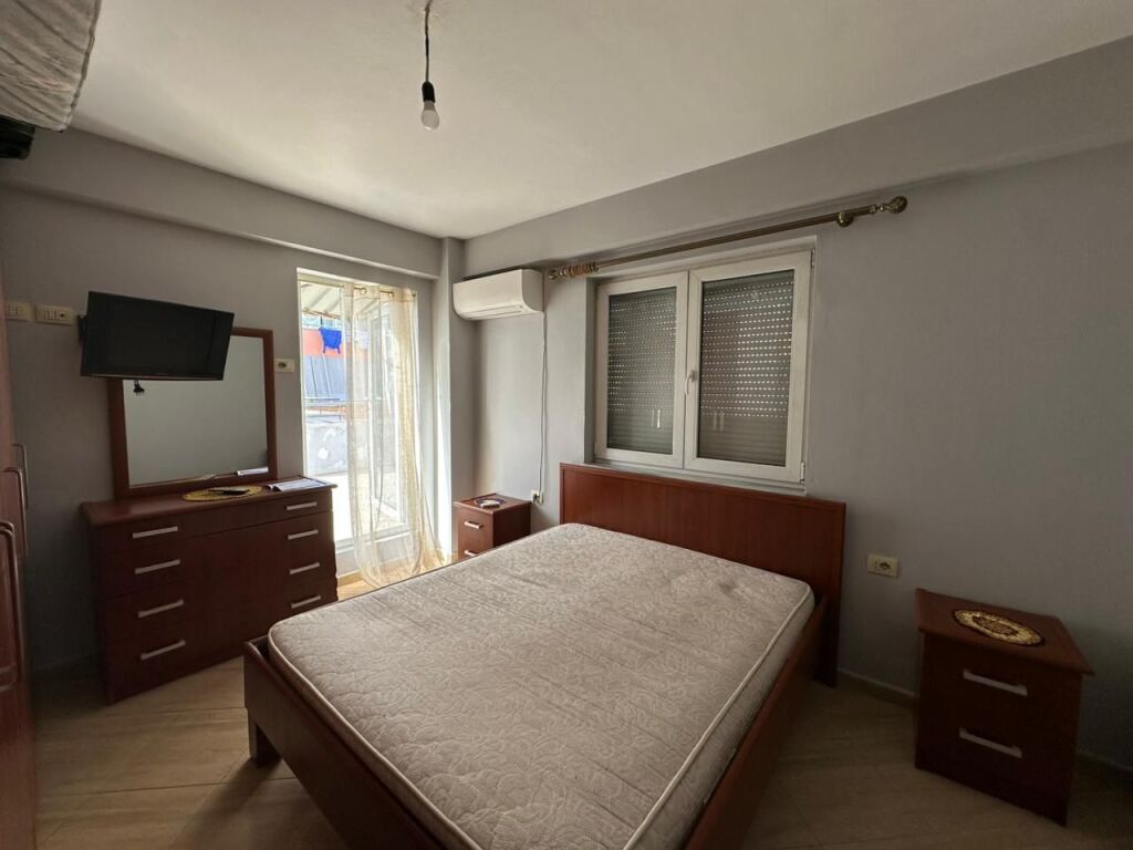 Apartament 2+1 per qira tek Rruga Jordan Misja.