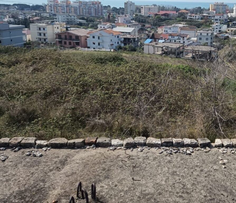 Land for sale in Plepa