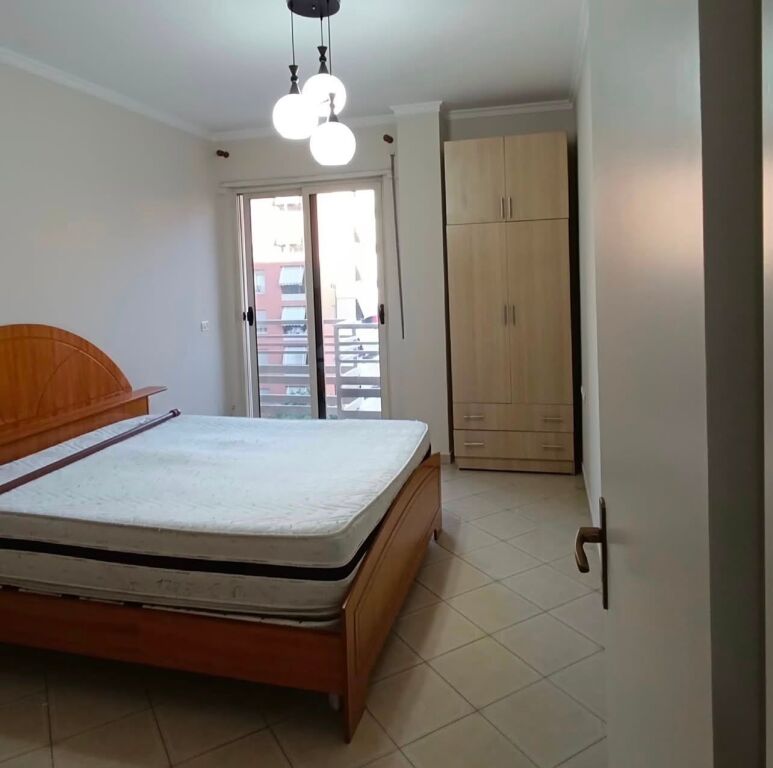 Appartamento 1+1 in affitto presso Globe vicino a Ish-Parku.