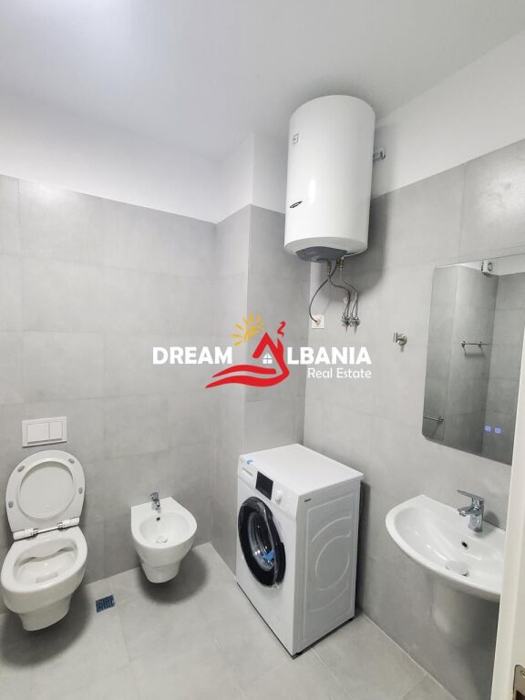 Apartment 2+1 for rent in the area of Liqeni i Thate near Trio Corner (ID 42215580)