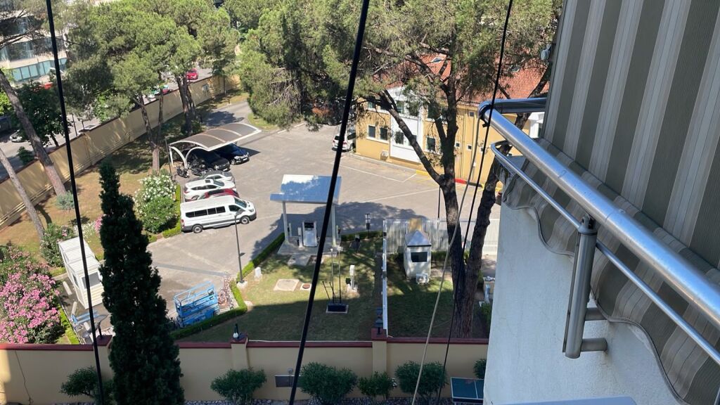 FOR RENT 2+1 APARTMENT NEAR THE AMERICAN EMBASSY!