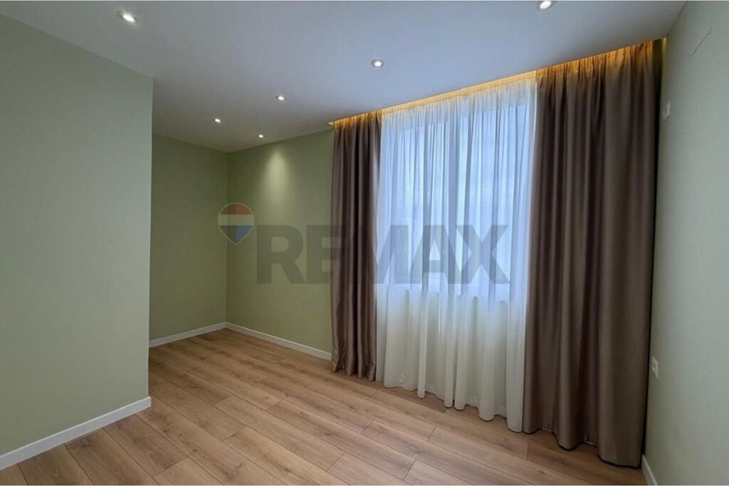 Apartment - For Sale - Myslym Shyri, Tirana(ID: 530491011-217)