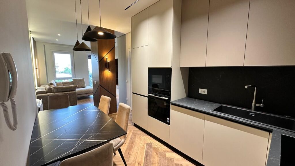Apartment 2+1+2 with parking space for rent in Don Bosko!