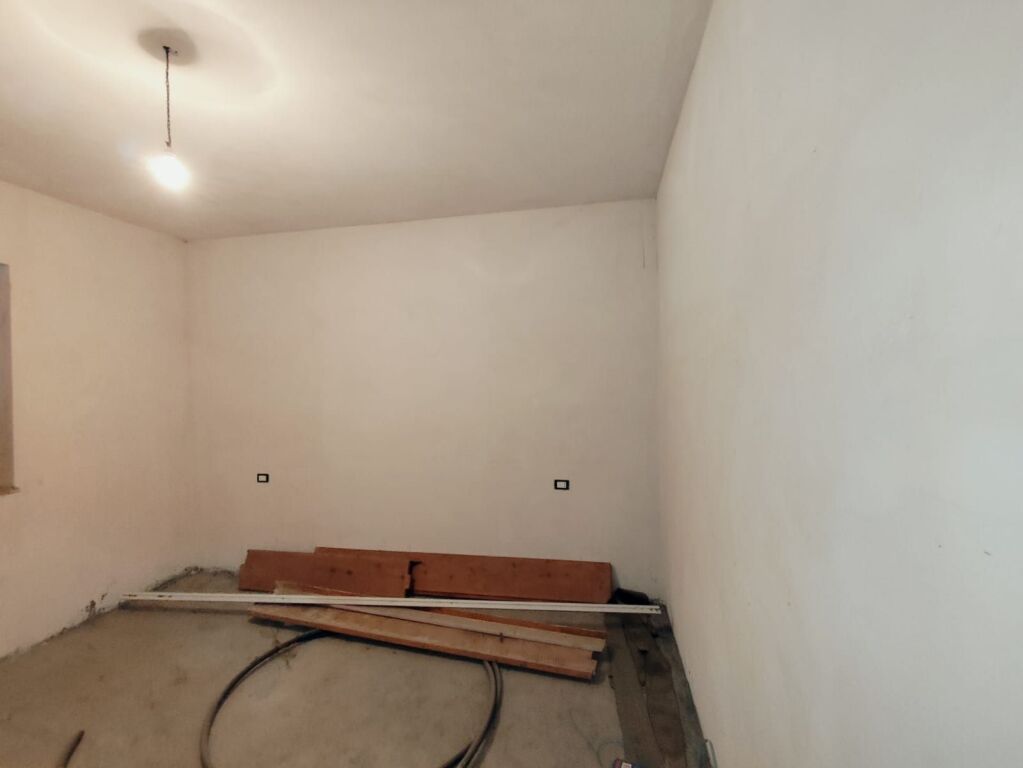 villa for sale in Preze