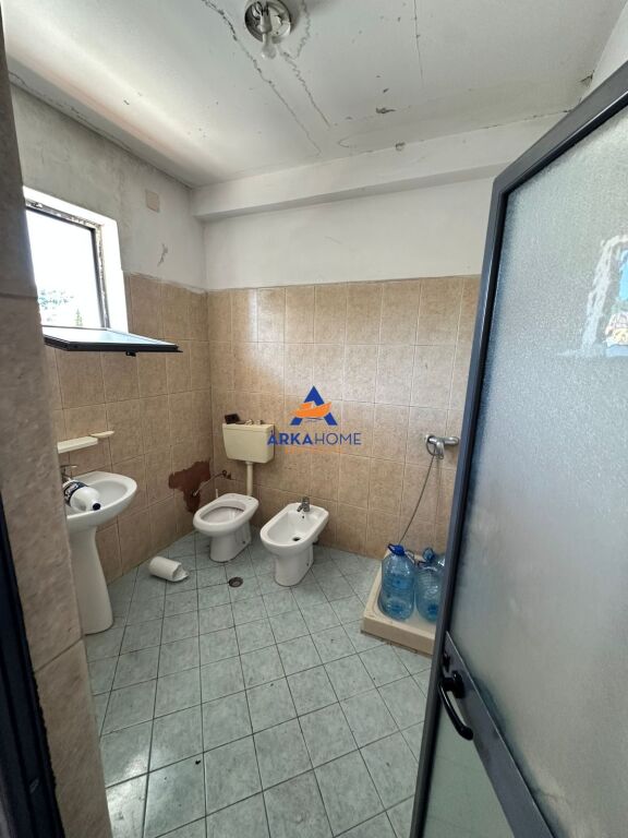 4 STOREY BUILDING FOR RENT AT "RRUGA ELBASANIT" 50,000 LEKE