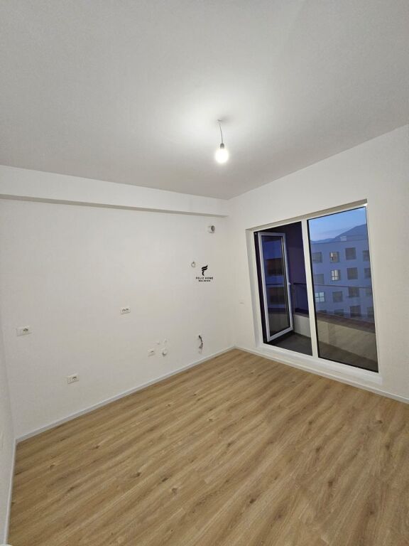 STUDIO FOR RENT 31 M2 ALI DEMI STREET 30,000 LEKE FH-78661